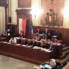 Discarica, "question time " per Decaro