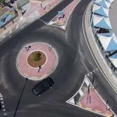 Un privato "adotta " tre rotatorie