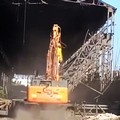 Giù gli ultimi capannoni delle ex AFP di Giovinazzo: finisce un'era - VIDEO
