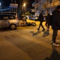 Perde il controllo della moto e scivola sull'asfalto: in coma un 25enne