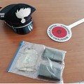 Donna insospettabile tradita dai nervi tesi: nascondeva droga