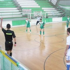 È crisi Giovinazzo C5, l'Isernia fa poker