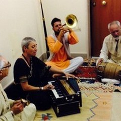 Incontro in musica tra Michele Jamil Marzella ed i Prem Bhai