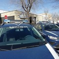Atti vandalici in città: tagliati gli pneumatici a 4 auto