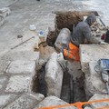 Una colonna di epoca romana sotto via Marina? Ci penserà la Soprintendenza
