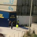 Tir contro un cancello, nessun ferito