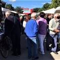 Mercato settimanale: nessun distanziamento e troppi ambulanti senza mascherina