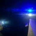 Rubano un'auto a Giovinazzo, ma arrivano i Carabinieri. Ladri in fuga