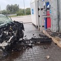 Giovinazzo, slitta sull'asfalto e finisce contro la colonnina del rifornimento