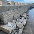 Mareggiate a Ponente, danneggiata base della rampa per disabili