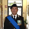 Il maggiore Cormio va in pensione, l'omaggio del colonnello Albanese