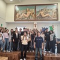 Frasi per le panchine a Levante, premiati studenti del Liceo "Spinelli " di Giovinazzo