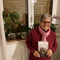 “Crìste nan ze còlche, ce nan arreggètte a tùtte”, nuovo successo per Isa Bavaro