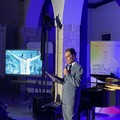 L'omaggio raffinato a "mister Volare " incanta il pubblico di Giovinazzo