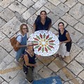  "Cattedrali sul mare ", l'inaugurazione della mostra nel centro storico di Giovinazzo