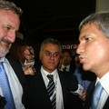 Emiliano attacca Vendola sulla gestione dei rifiuti