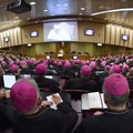 La Conferenza Episcopale Italiana contro il nuovo Decreto: «Compromette libertà di culto»