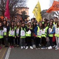 I ragazzi delle scuole giovinazzesi marciano contro le mafie