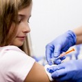 Dal 16 agosto accesso libero negli hub della ASL Bari per le vaccinazioni giovani 12-18 anni