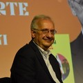 Walter Veltroni a Bisceglie ospite delle Vecchie Segherie Mastrototaro