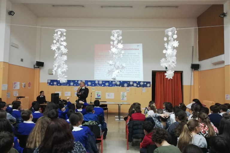 I Carabinieri Forestali a scuola