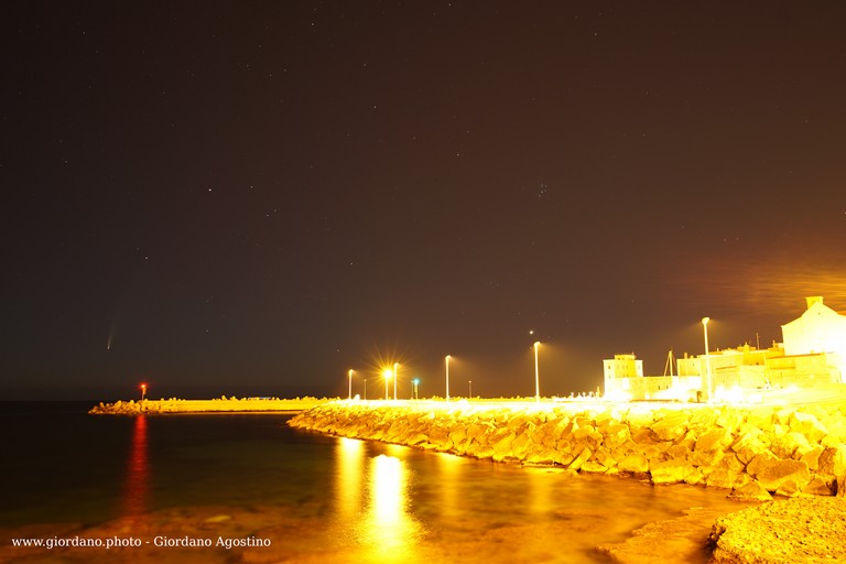La Cometa Neowise su Giovinazzo. <span>Foto Agostino Giordano</span>