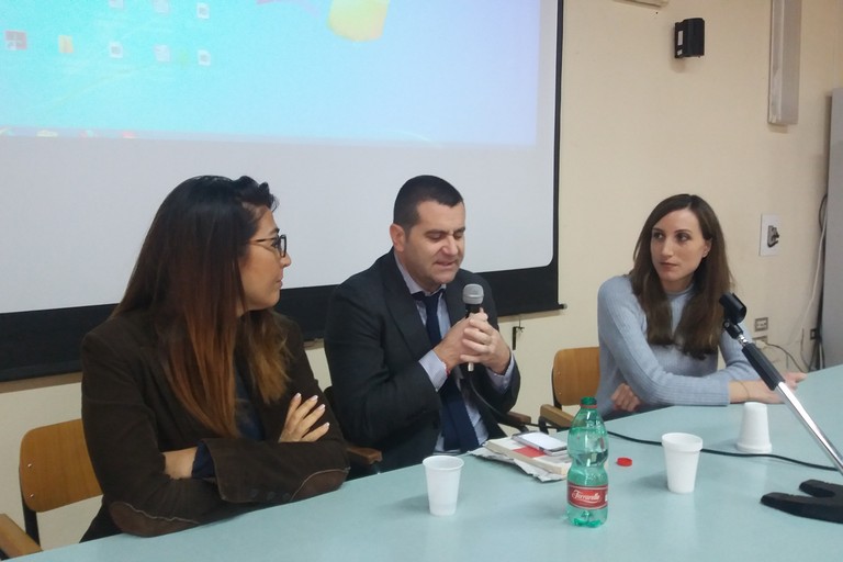 Michele De Feudis parla alla