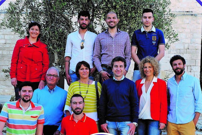 Il gruppo di X de Gennaro Sindaco