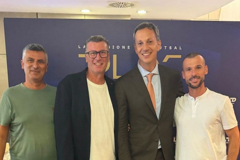 Il Defender Giovinazzo C5 presente a Play 2026