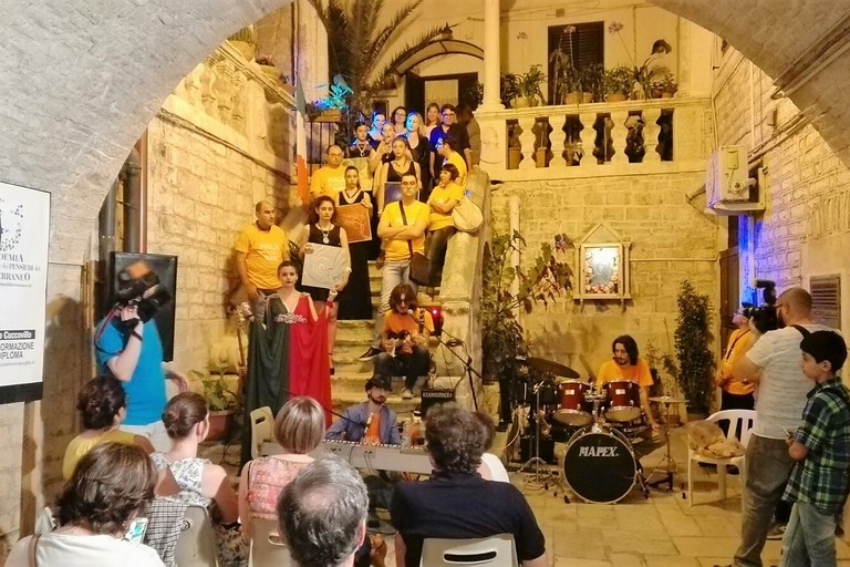 Notte Bianca della Poesia