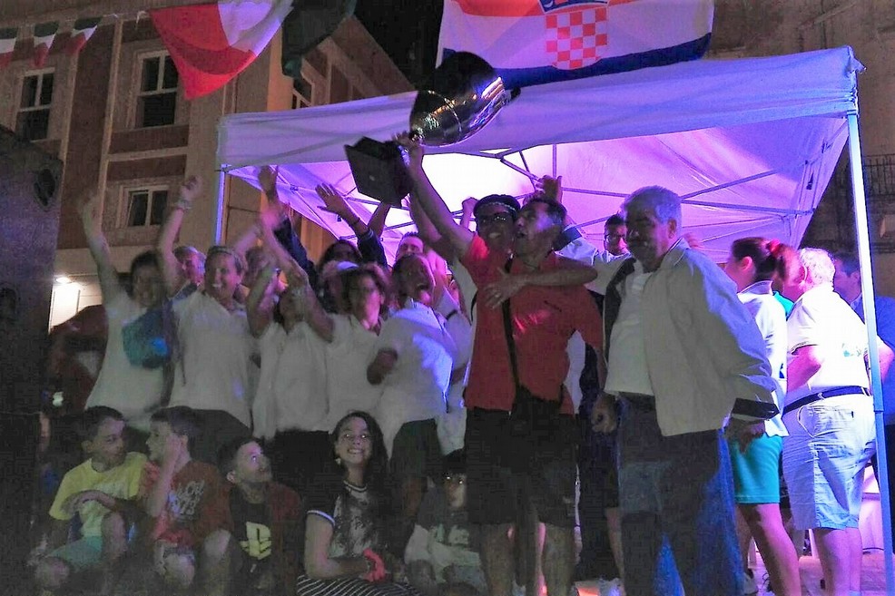 Il Trofeo dell'Adriatico è biancoverde. <span>Foto Giuseppe Dalbis</span>