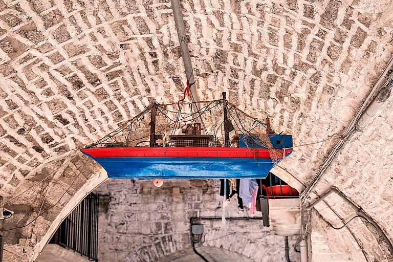 Un particolare della città vecchia di Giovinazzo. <span>Foto Antonio e Roberto Tartaglione</span>