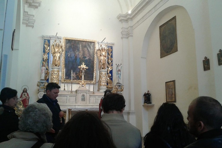 In visita alla Madonna degli Angeli. <span>Foto Gabriella Serrone</span>