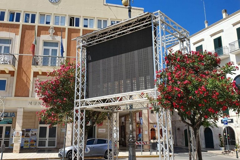 Il Jumbo screen in piazza