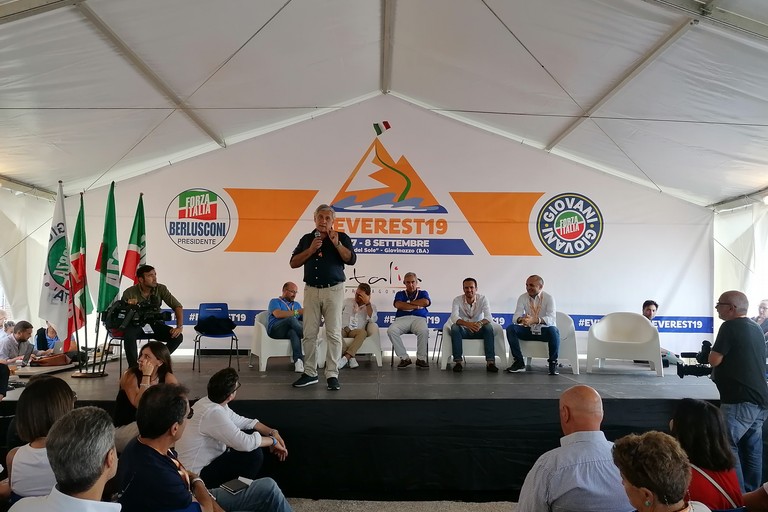 Tajani al Campus Everest. <span>Foto Giuseppe Dalbis</span>