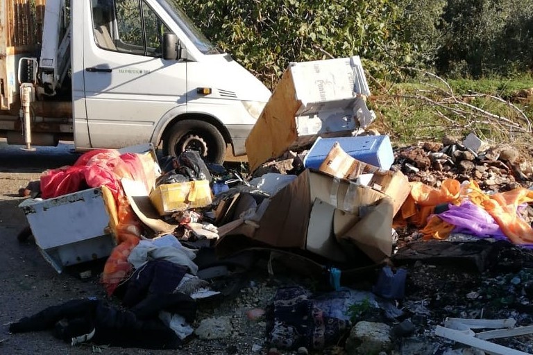 Operai al lavoro a Torre Bonvino