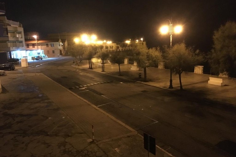 Il Lungomare di Ponente deserto. <span>Foto Marzia Morva</span>