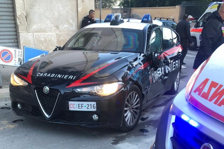 L'incidente stradale avvenuto in piazza Sant'Agostino