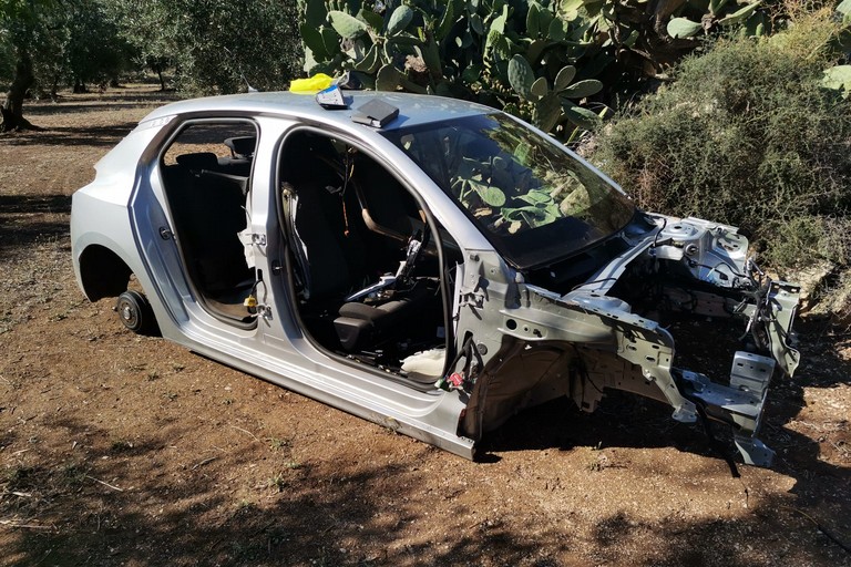 La Opel Corsa recuperata dalle Guardie Campestri