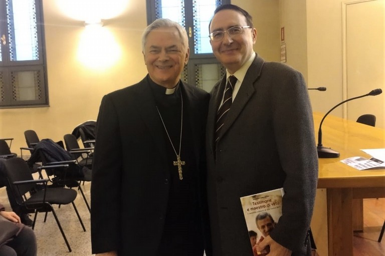 Mons. Cornacchia con Agostino Picicco