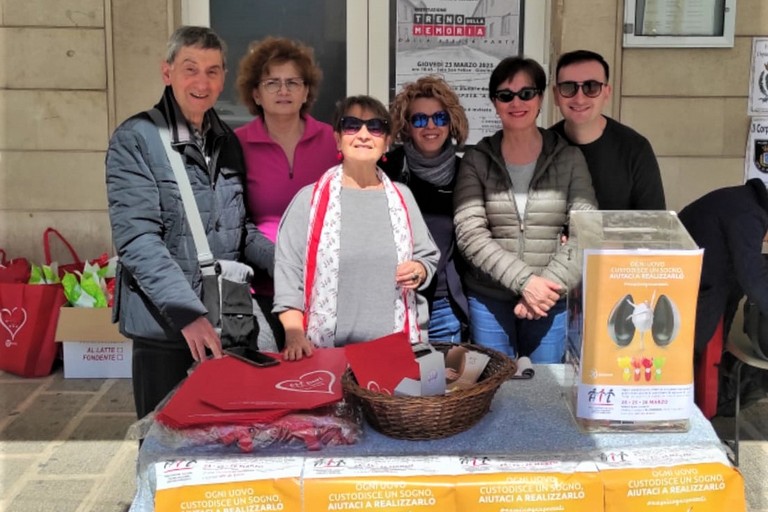 Volontari AIL Giovinazzo