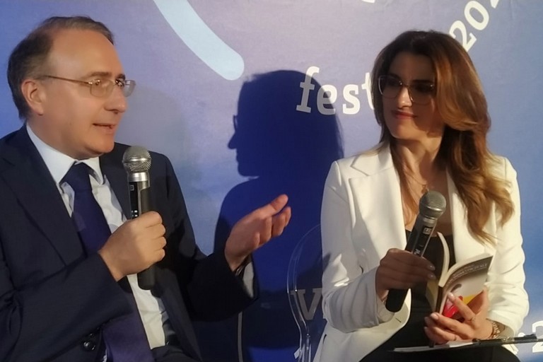 Agostino Picicco al Libro Possibile di Polignano