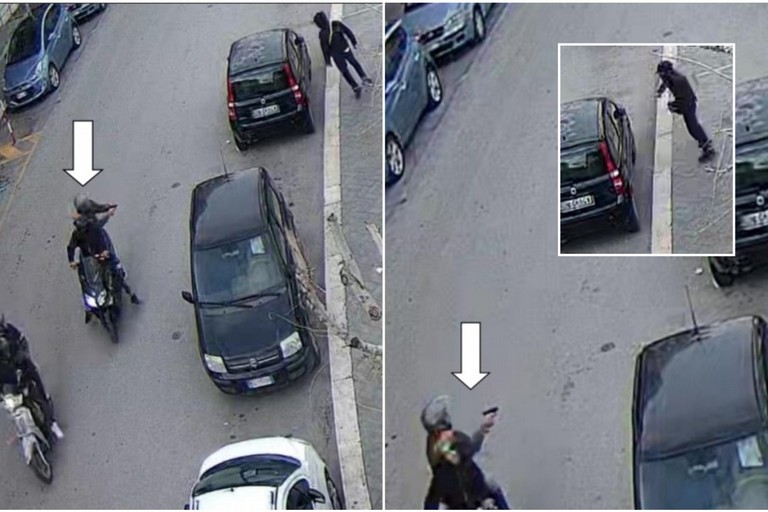 La scena ripresa dalle telecamere di videosorveglianza di piazza Roma