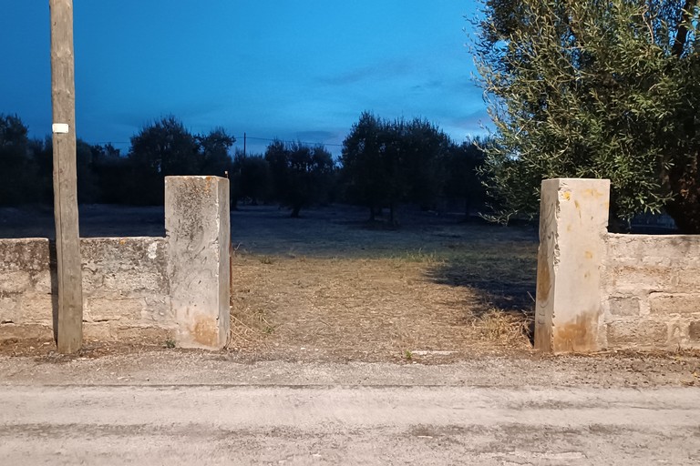 Il luogo del ritrovamento in via Messere
