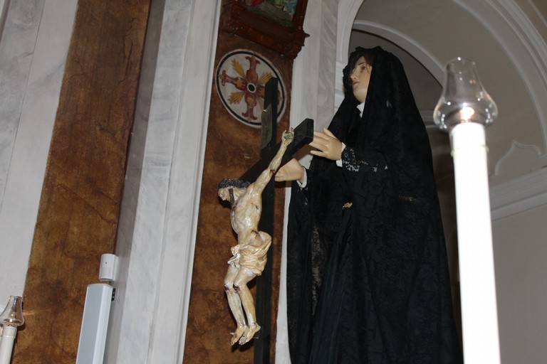 L'Addolorata accoglie il Figlio tra le braccia. <span>Foto Gianluca Battista</span>