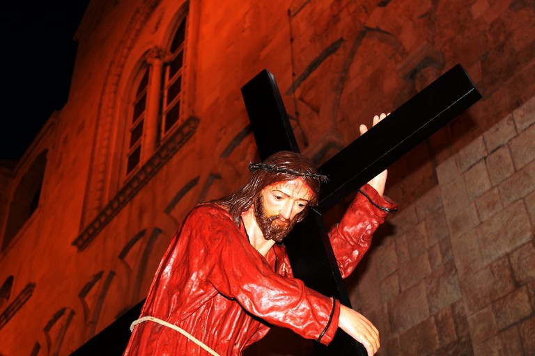 Gesù porta la croce. <span>Foto Gianluca Battista</span>