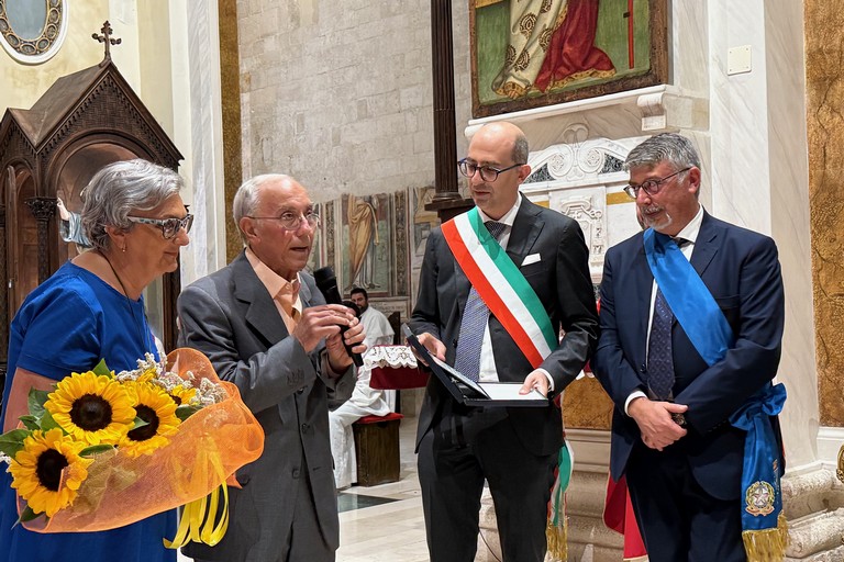 Civica benemerenza a Michele Bonserio. <span>Foto Marzia Morva</span>