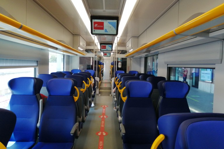 Trenitalia - Interno treno