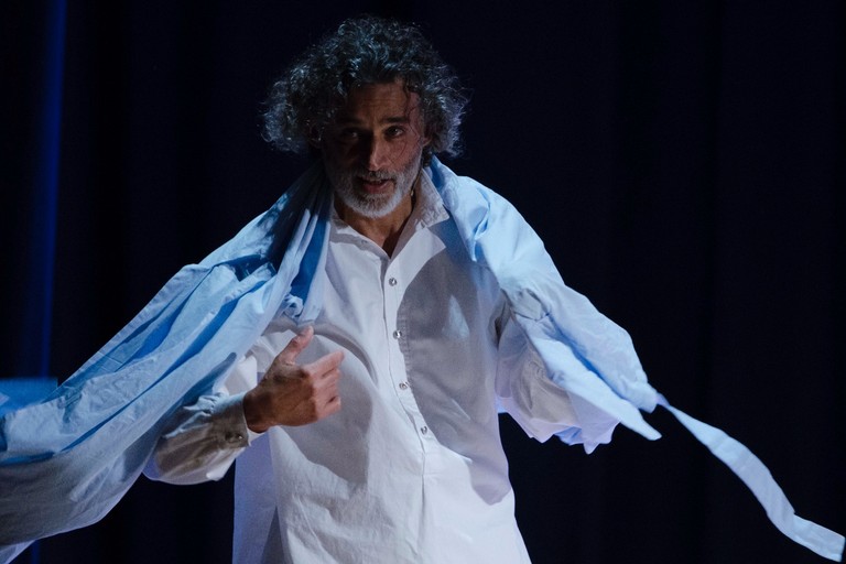 Enrico Lo Verso in scena