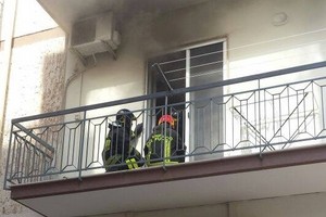 L'incendio in via Roscini